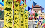 Con đường chong chóng rực rỡ sắc màu giữa lòng Hà Nội